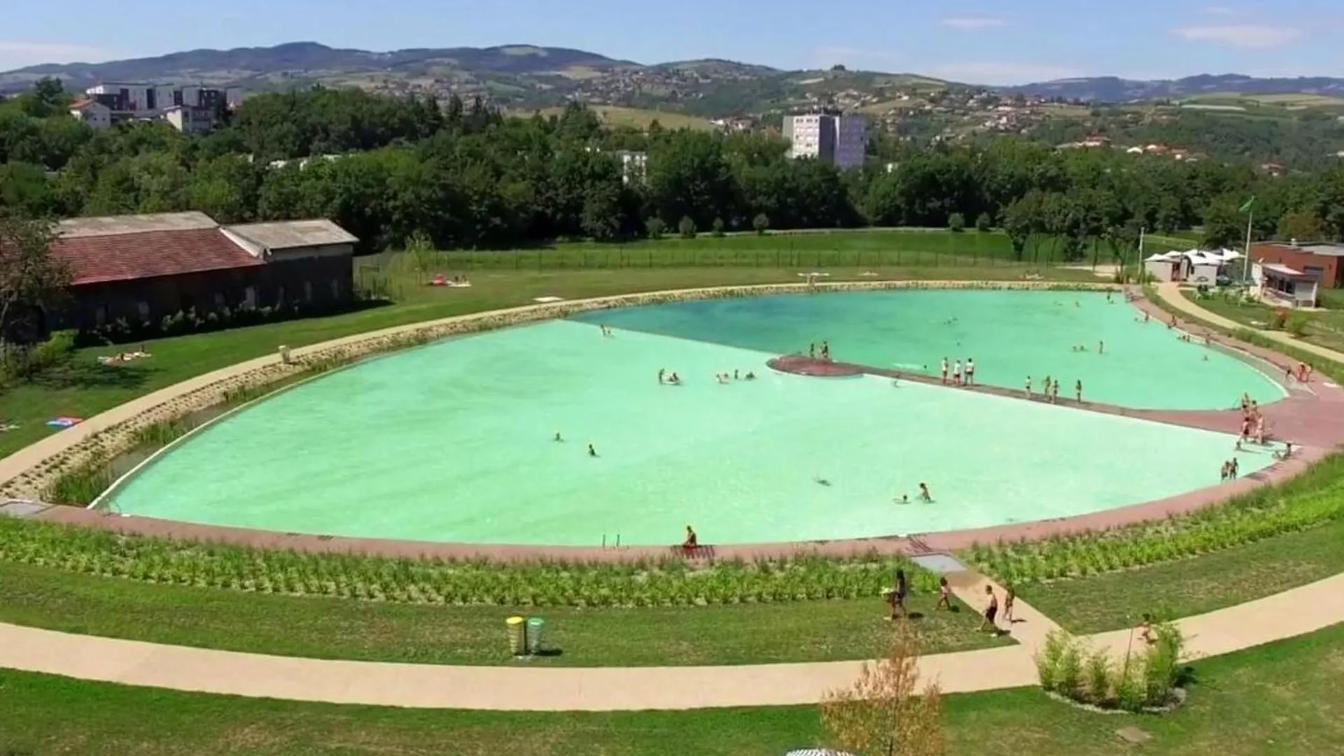Gite Spacieux Avec Terrasse Couverte, Proche Parc Du Pilat, Ideal Pour Groupes Et Activites De Plein Air - Fr-1-496-73 La Terrasse-sur-Dorlay Fransa
